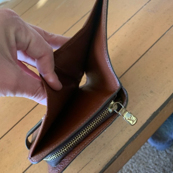 Louis Vuitton Amazing Wallet SPECIAL $189!!! REAL! - Picture 6 of 8